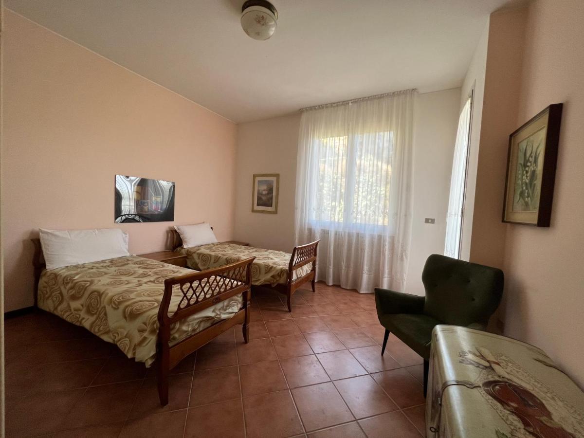 Villa In Collina Vista Mare Sanremo Bagian luar foto